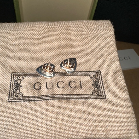 Gucci Beige Heart Earrings - Picture 3 of 5